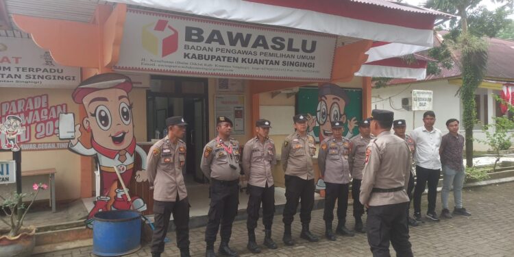 Polres Kuansing Laksanakan Apel Pengamanan Kantor Bawaslu 