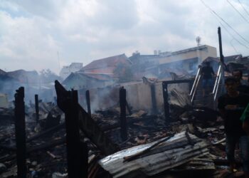 Si Jago Merah Menghanguskan 8 Rumah Di Permukiman Warga Kelurahan 10 Ilir Palembang 