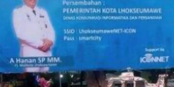 Mewujudkan Kota Pinter, Pj.Walikota Lhokseumawe Pasang Wi-Fi Gratis Dilapangan Hiraq