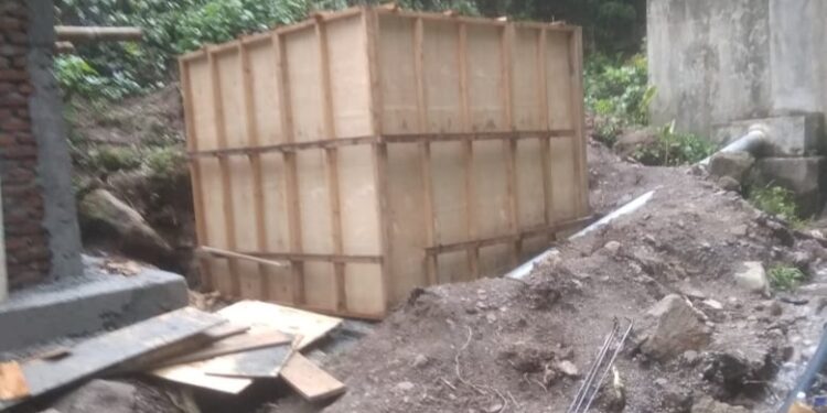 Pekerjaan Broancaptering Kampung Bukit Sama, Diduga Tanpa Plang Kegiatan
