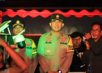 Kabag Ops Polres Banyuasin Pimpin Langsung Pengaman Pesta Music Jarum Istimewa 
