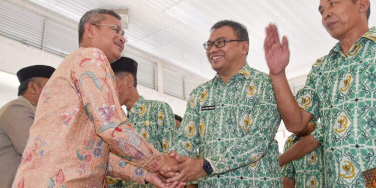Asri Ludin Tambunan Resmi Pimpin Dewan Pakar APDESI Deli Serdang, Fokus Akselerasi Desa