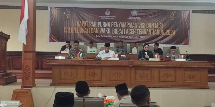 KIP Aceh Tengah Gelar Paripurna Penyampaian Visi Misi 5 Pasang Calon Bupati Dan Wakil Bupati