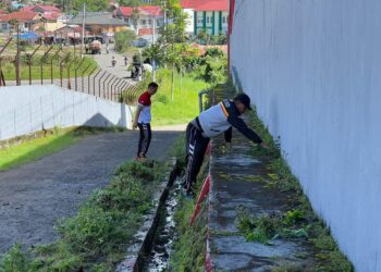 Wujudkan Lingkungan Bersih Dan Asri, Rutan Takengon Melaksanakan Gotong Royong