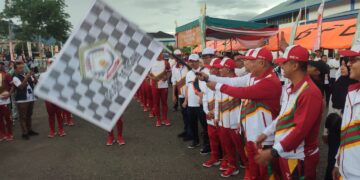 Kirab Api PON XXI Aceh-Sumut Tiba Di Aceh Tengah Ribuan Warga Padati Kota Takengon