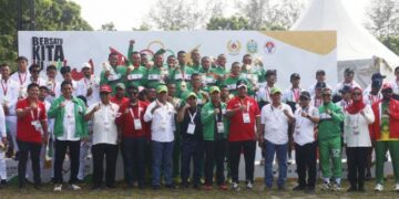 Tim Putra Putri Kriket Sumut Persembahkan Emas