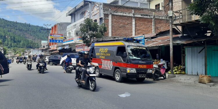 On Air Di RRI Takengon, Polisi Sampaikan Himbauan dan Sosialisasi Pengalihan Arus Lalu Lintas Pelaksanaan Lomba PON Cabor Triathlon Kabupaten Aceh Tengah