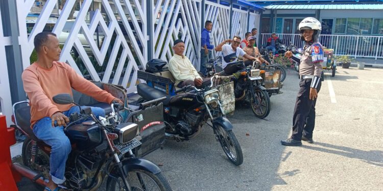 Sasar Pengendara Becak di Terminal, Ini Harapan Kasat Lantas Dalam Pilkada Damai 2024