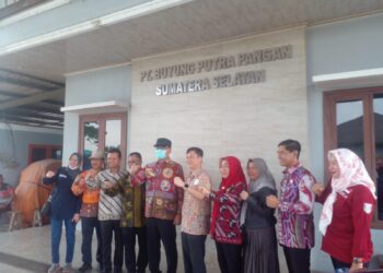 Peninjauan Gudang Pabrik Pangan Beras Buyung Di Desa Gasing Banyuasin