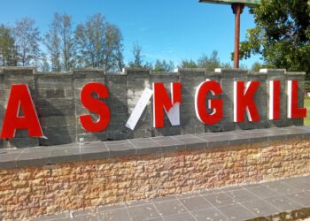 Belum Genap Setahun Landmark Alun-Alun Singkil Telah Rusak