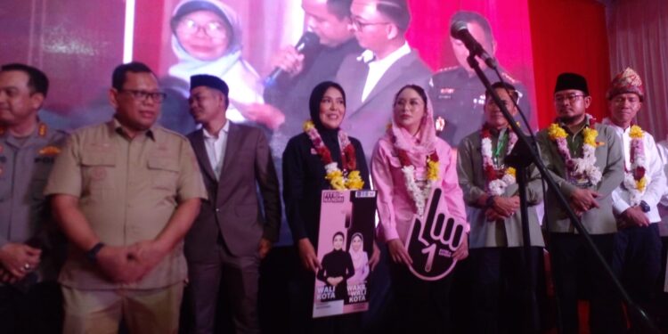 KPU Kota Palembang Menggelar Undian Nomor Urut Pasangan Calon Walikota Dan Wakil Walikota    