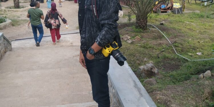 Tulis PT. Fajar Baizury & Brother Diduga Alirkan Limbah Berbahaya Ke Sungai Tadu Nagan Raya, Wartawan Diduga Diancam OTK