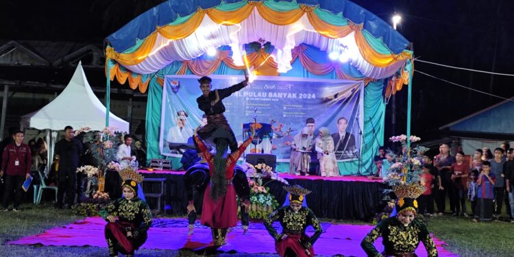 Pj Bupati Aceh Singkil Buka Festival Pulau Banyak Tahun 2024