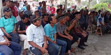 Usai Penyampaian Visi Misi, Paslon Oyon – Hamzah Sambangi Abang Becak Singkil