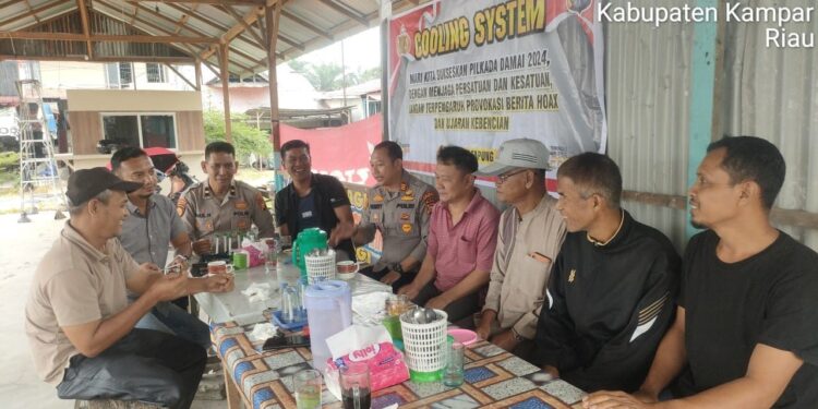 Waka Polsek Tapung Sasar Warga Tanjung Sawit Jaga Persatuan Dan Kesatuan 