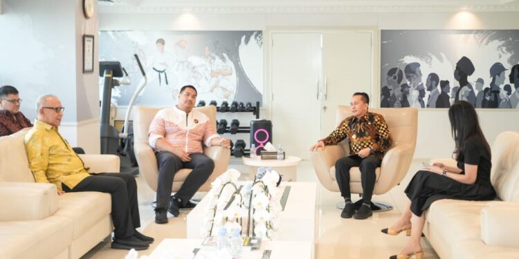 Bertemu Menpora, Pj Guberbur Fatoni Yakin Pelaksanaan PON XXI Di Sumut Tak Ada Hutang