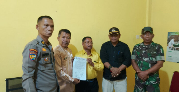 Camat Kampar Kiri Pimpin Rapat Penyelesaian Masalah Pendirian Rumah Ibadah Tak Berizin Desa Sei Rambai