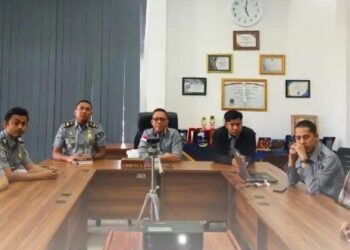 Kepala Kantor Imigrasi Takengon Hamdani Mengikuti Kegiatan Arahan Sekjen Menkumham RI Secara Zoom