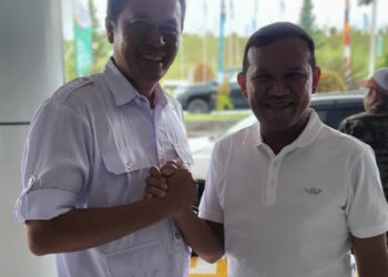 Ketua Dek Fad Center Aceh Tengah Menyambut Kedatangan Calon Wakil Gubernur Aceh Fadhullah 