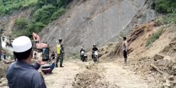 Reaksi Cepat UPTD Wilayah V PUPR Aceh Lintas Gayo Lues – Aceh Timur Lancar