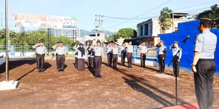 Kepala Kantor Imigrasi Takengon Hamdani Pimpin Apel Pagi dan Amanatnya