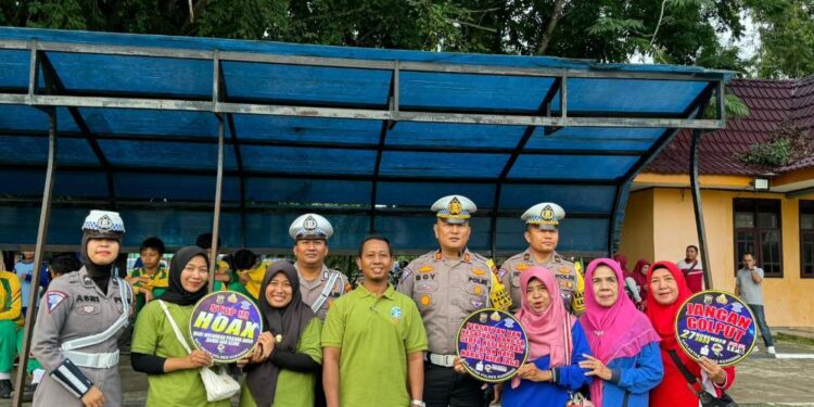 Sat Lantas Polres Kuansing Laksanakan Cooling System Pilkada Damai Di Lapangan Limuno