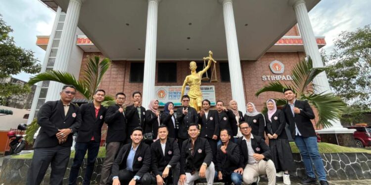 Mahasiswa/i Magister Hukum S2 Ucapkan Dies Natalis Kampus STIH Sumpah Pemuda Ke-30