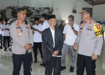 Kapolres Dampingi Pamatwil Polda Aceh Cek Gudang Logistik KIP Aceh Tengah