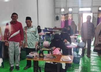 Kabid PAUD Dan PNF Ruhdi S.Pd Resmi Buka Pelatihan Tata Busana LKP Renggali 