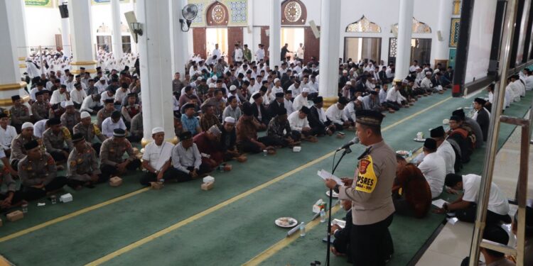 5000 Jamah Hadiri Zikir Akbar Dan Doa Bersama Ciptakan Pilkada Damai Oleh Polres Aceh Tengah