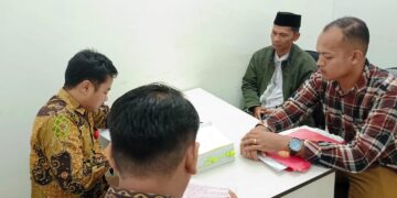 Sat Reskrim Polres Acara Serahkan Tersangka Dan Barang Bukti Kepada Kejaksaan
