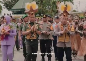 HUT TNI Ke 79, Kapolri: Kami Bersinergi Di Laut Dan Bumi Nusantara