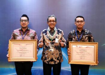 Kemenkumham RI Raih Dua Penghargaan Pelayanan Publik Dari Kementerian PAN-RB