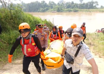 Polsek Kampar Kiri Hilir Akhirnya Temukan Korban Tenggelam Saat Memancing