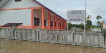 SDN Suak Jampak Terendam Banjir Setinggi Pinggul Orang Dewasa, Kegiatan Belajar Terhenti