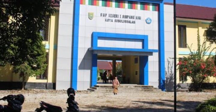 Orangtua Jangan Diamkan Penggunaan BOS SMP 1Simpang Kiri Yang Fantastis, Harus Kritis
