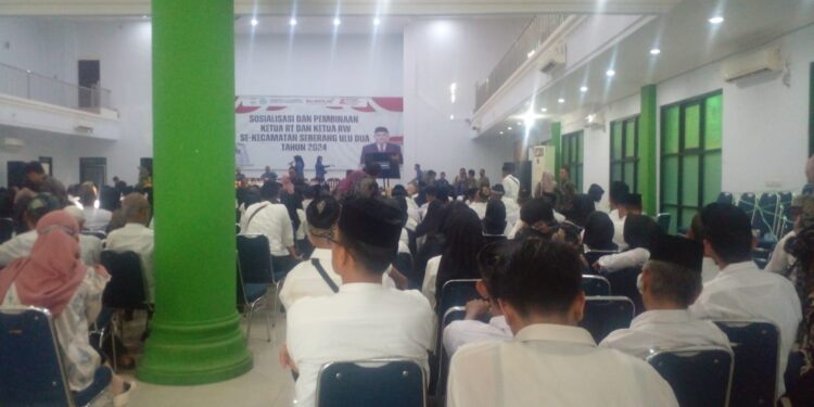 Sosialisasi Dan Pembinaan Ketua RT – RW Se-Kecamatan Seberang Ulu II Kota Palembang