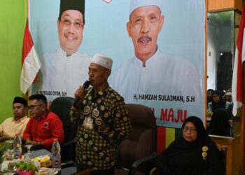 Terharu, Calon Wakil Bupati Aceh Singkil Teteskan Airmata Diacara Santunan Anak Yatim