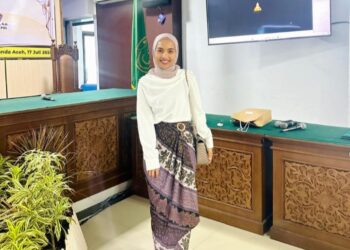 Putri Ketiga Hamzah Sulaiman Lulus Juara 2 Se-Indonesia Ujian Notaris Tahun 2024 