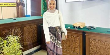 Putri Ketiga Hamzah Sulaiman Lulus Juara 2 Se-Indonesia Ujian Notaris Tahun 2024 