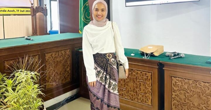 Putri Ketiga Hamzah Sulaiman Lulus Juara 2 Se-Indonesia Ujian Notaris Tahun 2024 