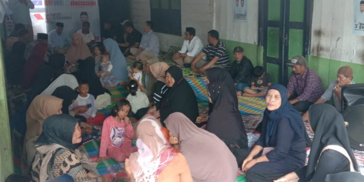 Paslon Nomor Urut 3 Shabela – Eka Saputra Silahturahmi Dengan Masyarakat Bale Atu