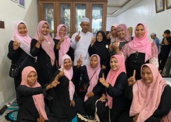 Calon Wakil Bupati 01 Hamzah Terharu Dihadiri Ratusan Ibu-Ibu Baca Yasin Dan Sholawat