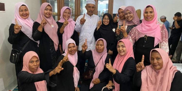 Calon Wakil Bupati 01 Hamzah Terharu Dihadiri Ratusan Ibu-Ibu Baca Yasin Dan Sholawat