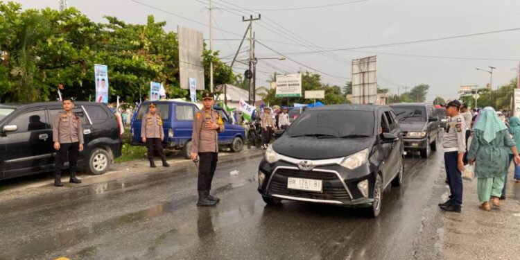 Kapolres Kampar Pimpin Langsung  Pengamanan Kampanye Akbar Paslon Urut 4 Di Kampa