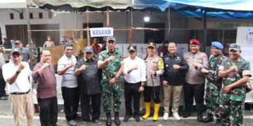 Kapolres Aceh Tenggara Dan Forkopimda Tinjau TPS Untuk Pastikan Pilkada Damai
