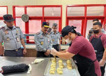 Kakanwil Kemenkumham Aceh Kunjungi Kanata Bakery Rutan Takengon