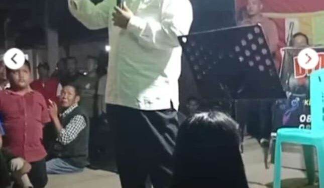 Perbaikan Ekonomi Dan Infrastruktur, Makna Foto Oyon Saat Kampanye Di Mukti Lincir