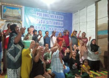 Pulung Mekaum Desa Siti Ambia, Warga Berharap Oyon-Hamzah Lanjutkan Pembangunan 