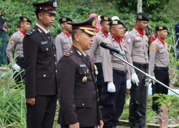 Wakapolres Aceh Tengah Pimpin Pemakaman Tradisi Kepolisian Alm Briptu Alhudani Mahara 